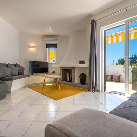 Balaia & Golf Village 641